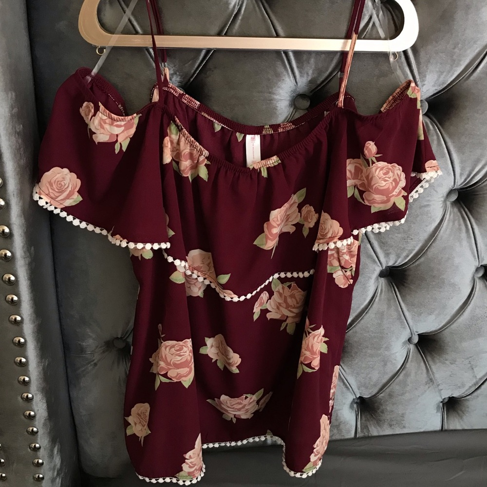 NWOT Juniors Off The Shoulder Ruffle Top